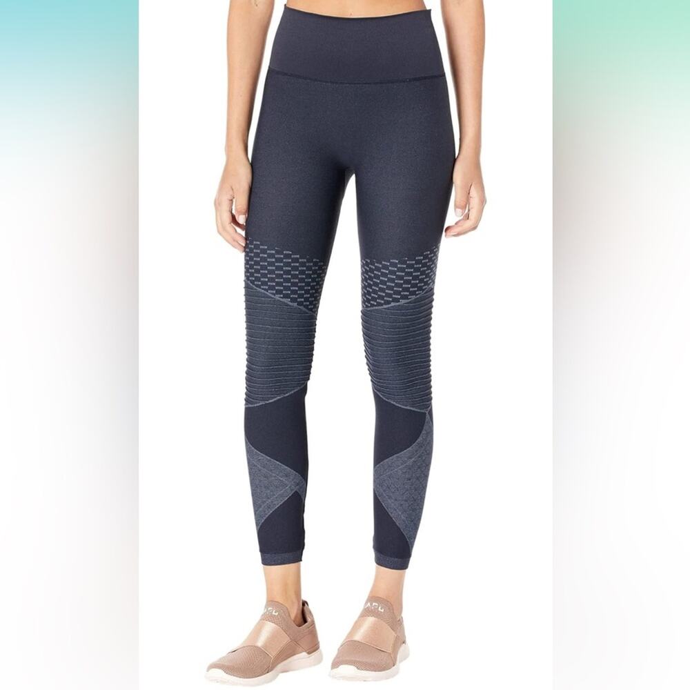 SPANX Women's Spanx Leggings Look at Me Now Seamless Moto Workout Small $88